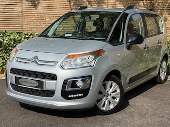 Used Citroen C3 Picasso 2017 for sale - 75532607: Photo