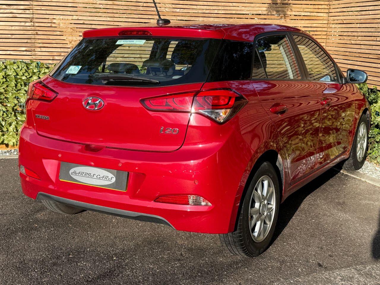 Used Hyundai i20 2017 for sale - 76083881: Photo 11