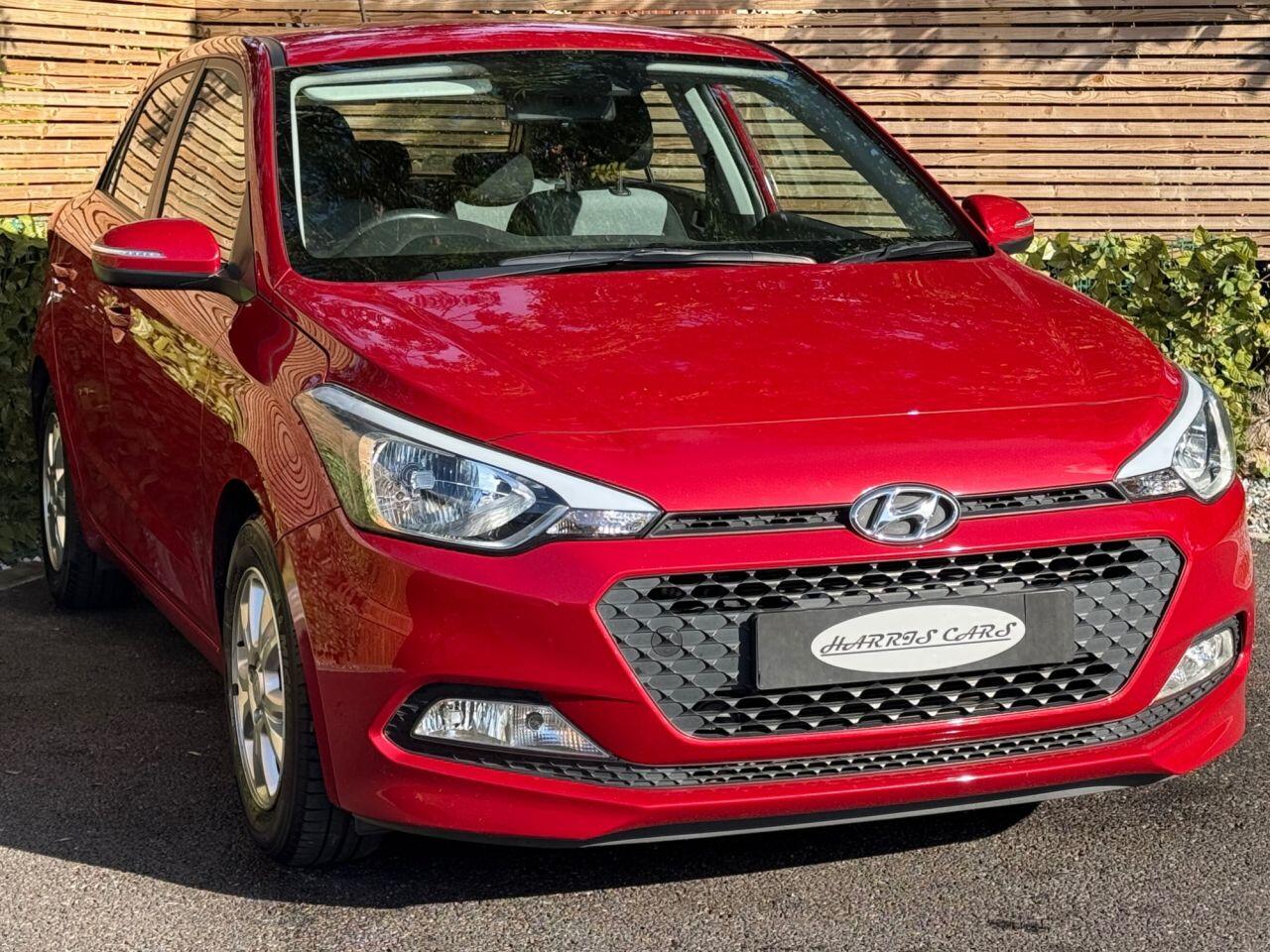 Used Hyundai i20 2017 for sale - 76083881: Photo 3