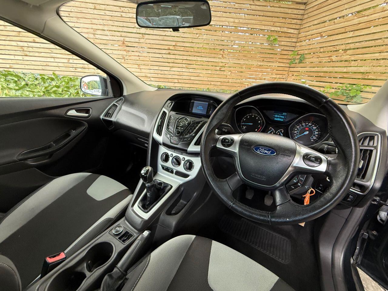 Used Ford Focus 2011 for sale - 77970007: Photo 12
