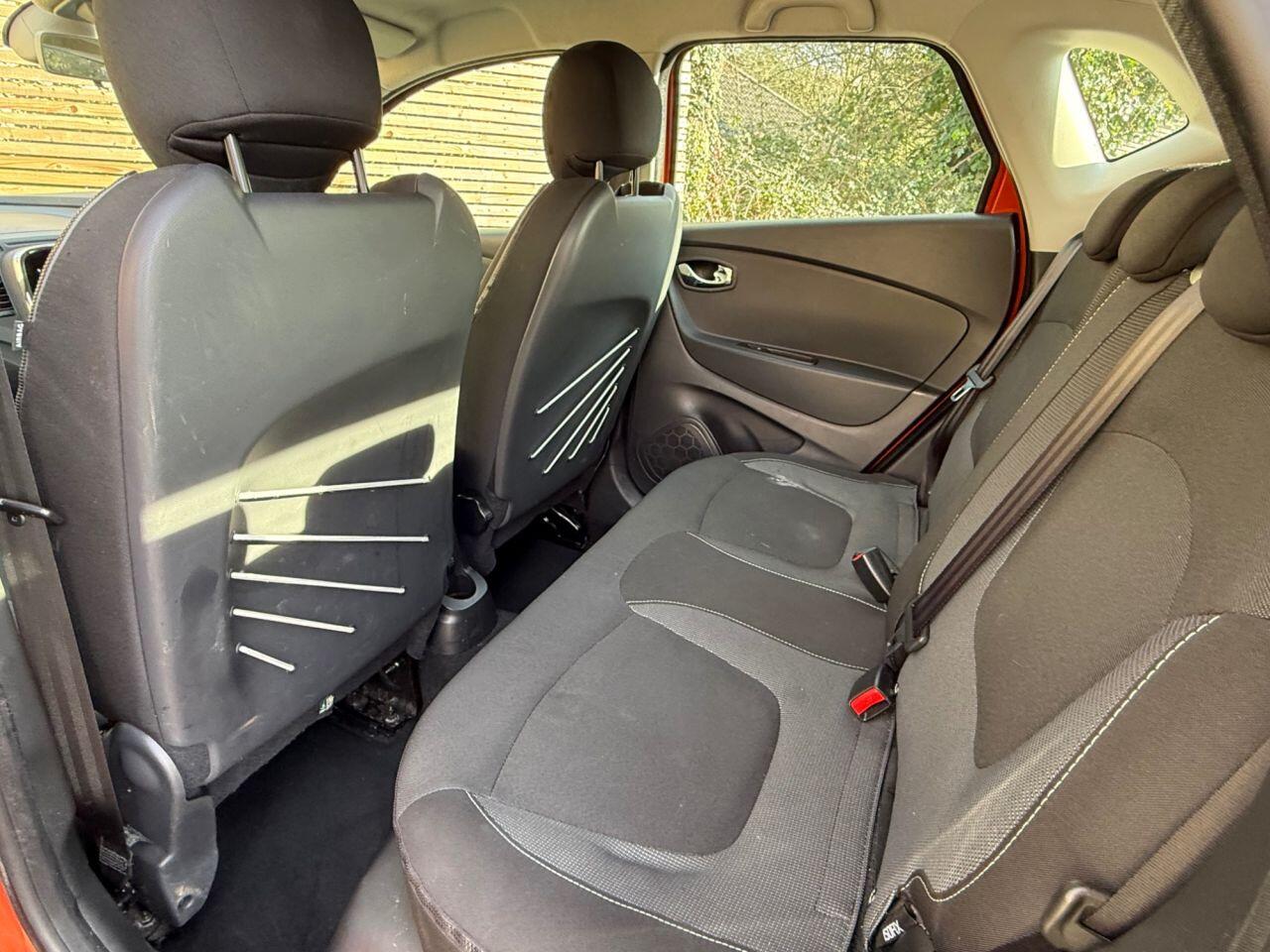 Used Renault Captur 2014 for sale - 77977899: Photo 17