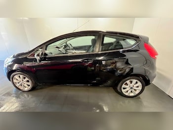 Used Ford Fiesta 2010 for sale - 79315985: Photo