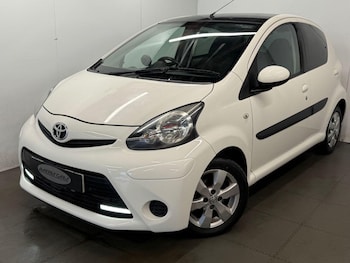 Used Toyota AYGO 2014 for sale - 76728339: Photo
