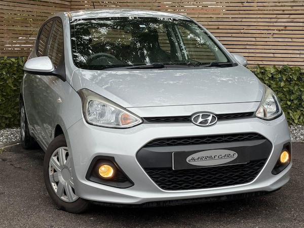 Used Hyundai i10 2014 for sale - 76247153: Photo 2