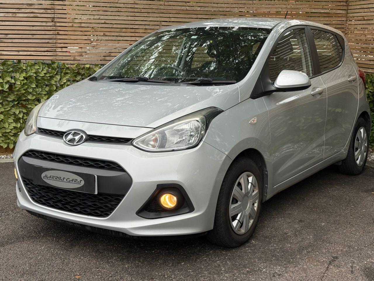 Used Hyundai i10 2014 for sale - 76247153: Photo 6