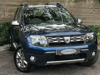 Used Dacia Duster 2015 for sale - 79740793: Photo