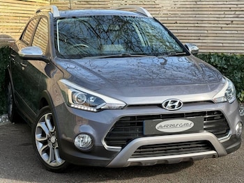Used Hyundai i20 2017 for sale - 77753166: Photo