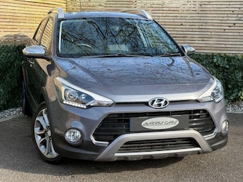 Used Hyundai i20 2017 for sale - 77753166: Photo