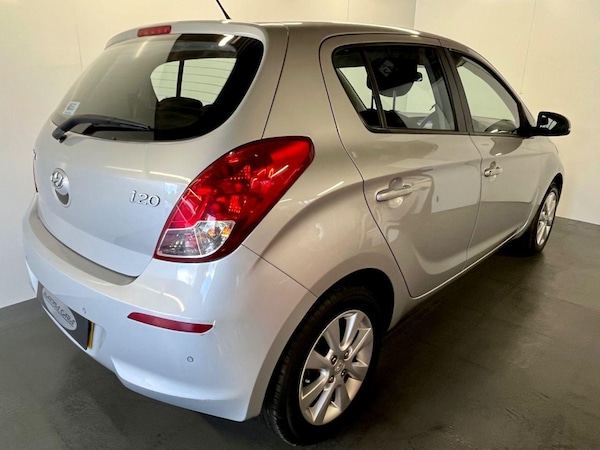 Used Hyundai i20 2014 for sale - 75319053: Photo 9