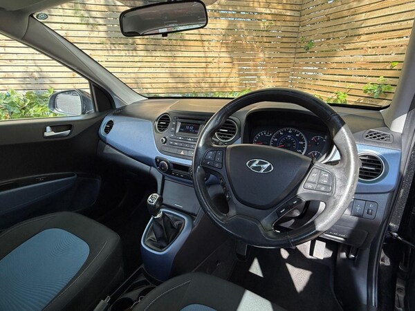 Used Hyundai i10 2015 for sale - 74618718: Photo 17