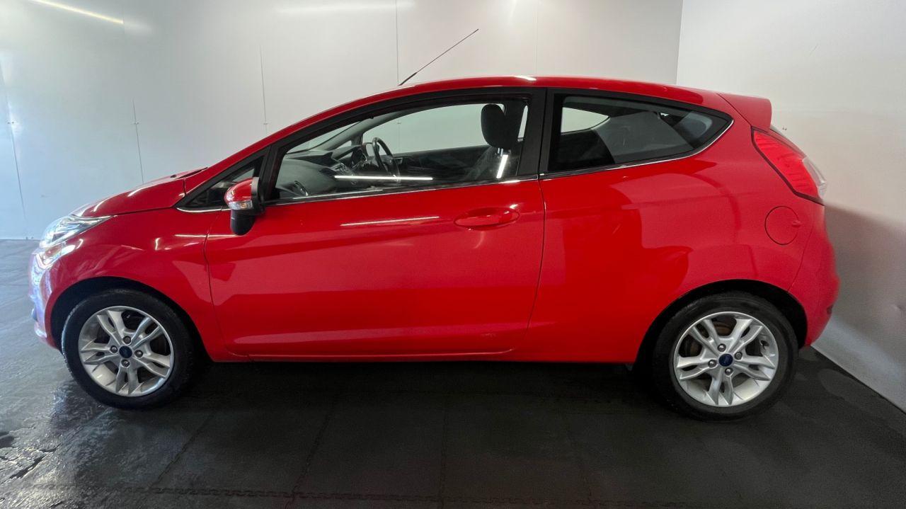 Used Ford Fiesta 2017 for sale - 76498959: Photo 4