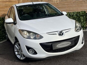 Used Mazda Mazda2 2014 for sale - 77015999: Photo