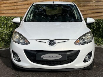 Used Mazda Mazda2 2014 for sale - 77015999: Photo