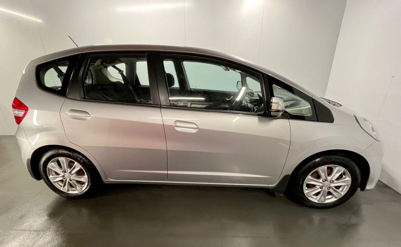 Used Honda Jazz 2012 for sale - 77395894: Photo 11