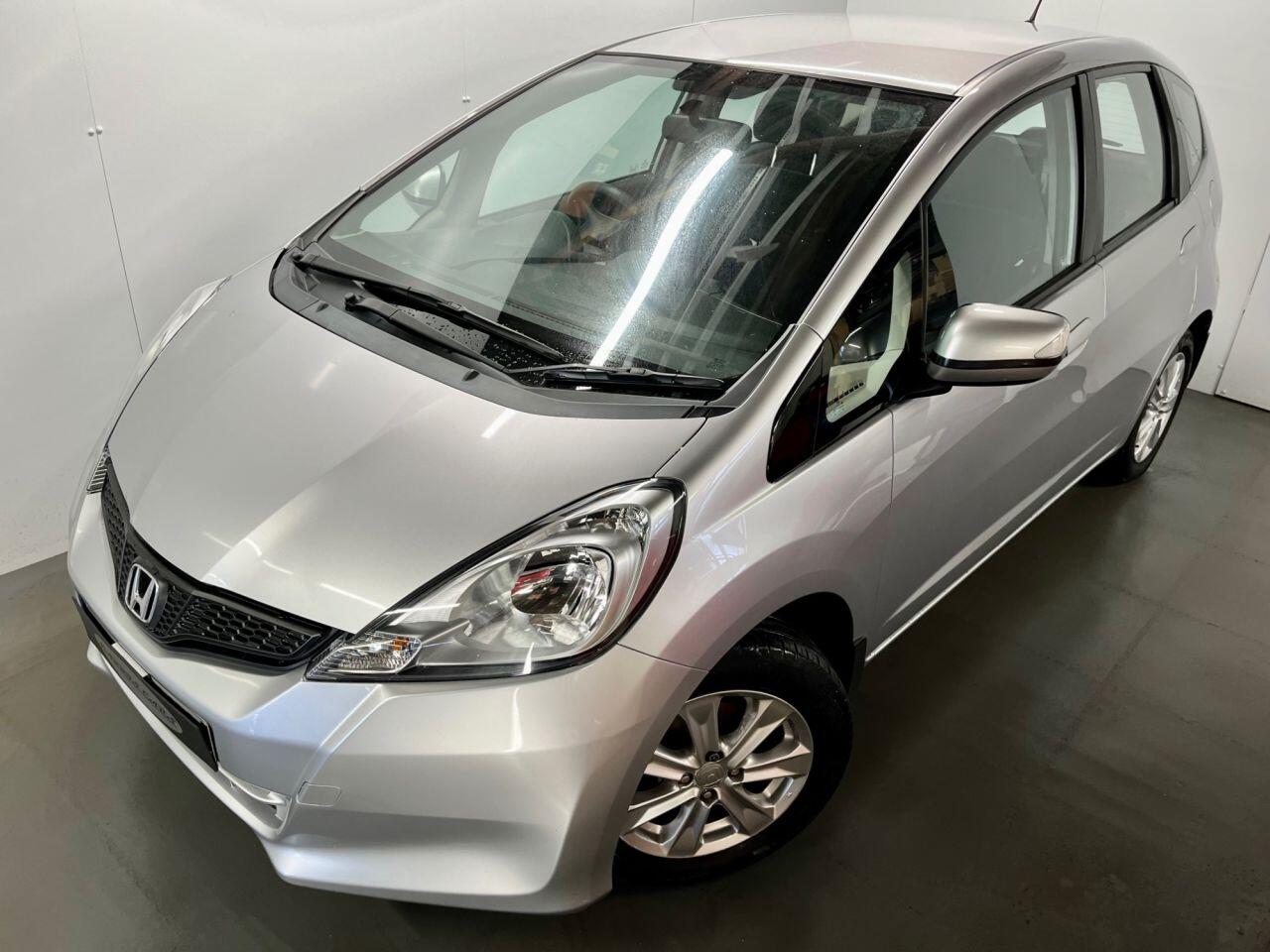 Used Honda Jazz 2012 for sale - 77395894: Photo 2