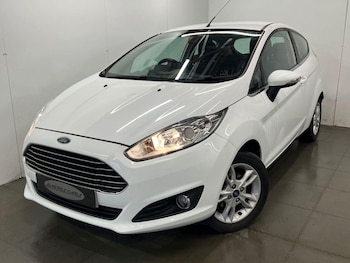 Used Ford Fiesta 2016 for sale - 79328955: Photo
