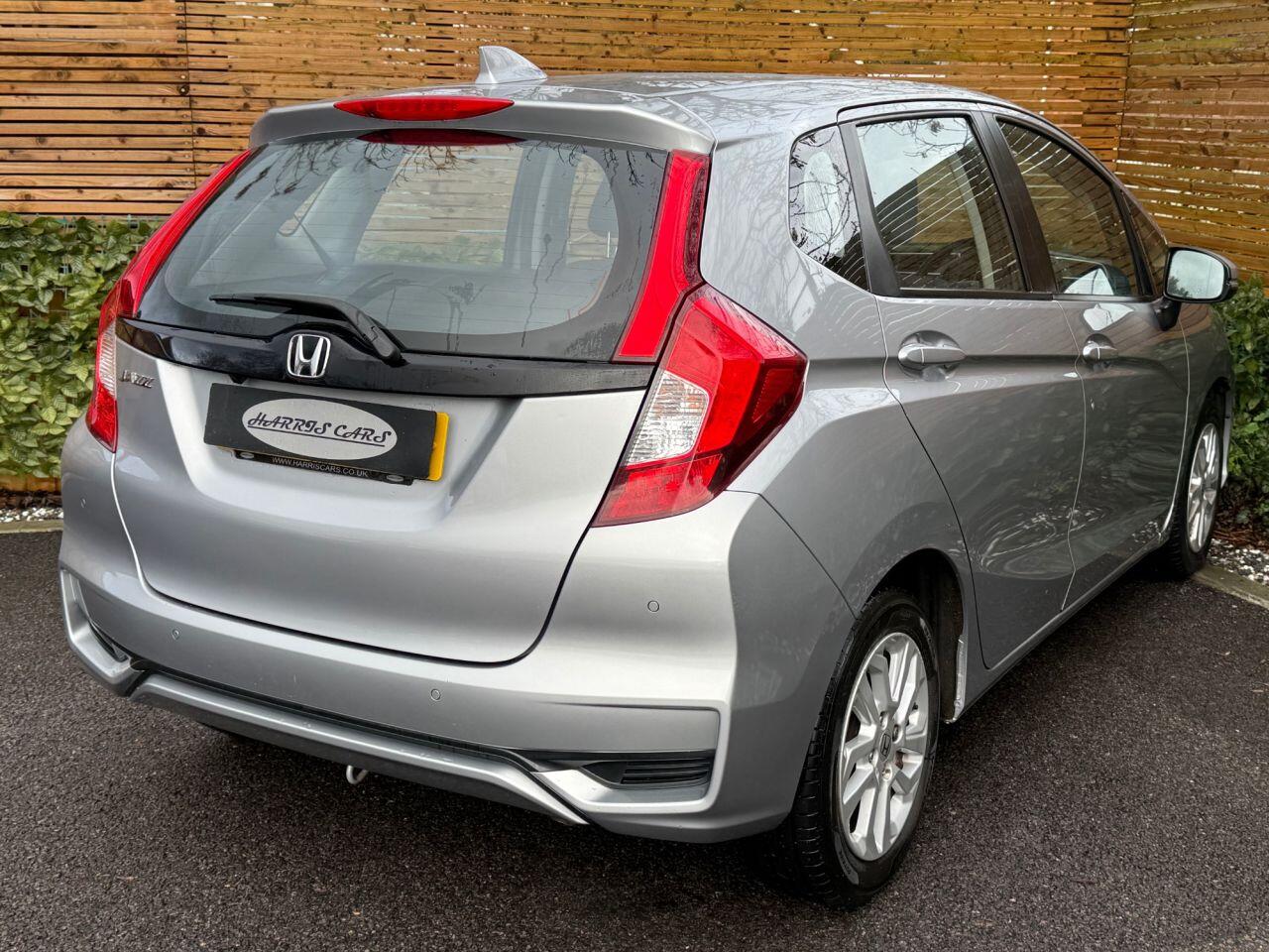 Used Honda Jazz 2018 for sale - 77468602: Photo 10