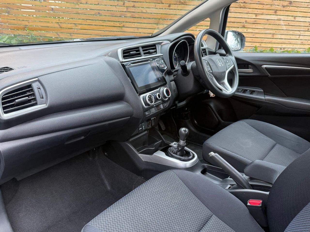 Used Honda Jazz 2018 for sale - 77468602: Photo 18