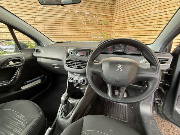 Used Peugeot 208 2015 for sale - 75544195: Photo 11