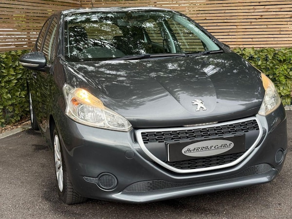 Used Peugeot 208 2015 for sale - 75544195: Photo 5