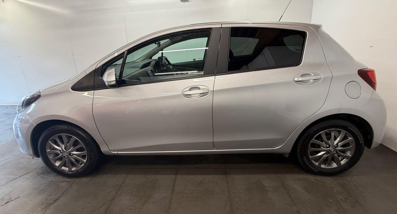 Used Toyota Yaris 2017 for sale - 76398215: Photo 9