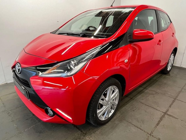 Used Toyota AYGO 2015 for sale - 74418686: Photo 5
