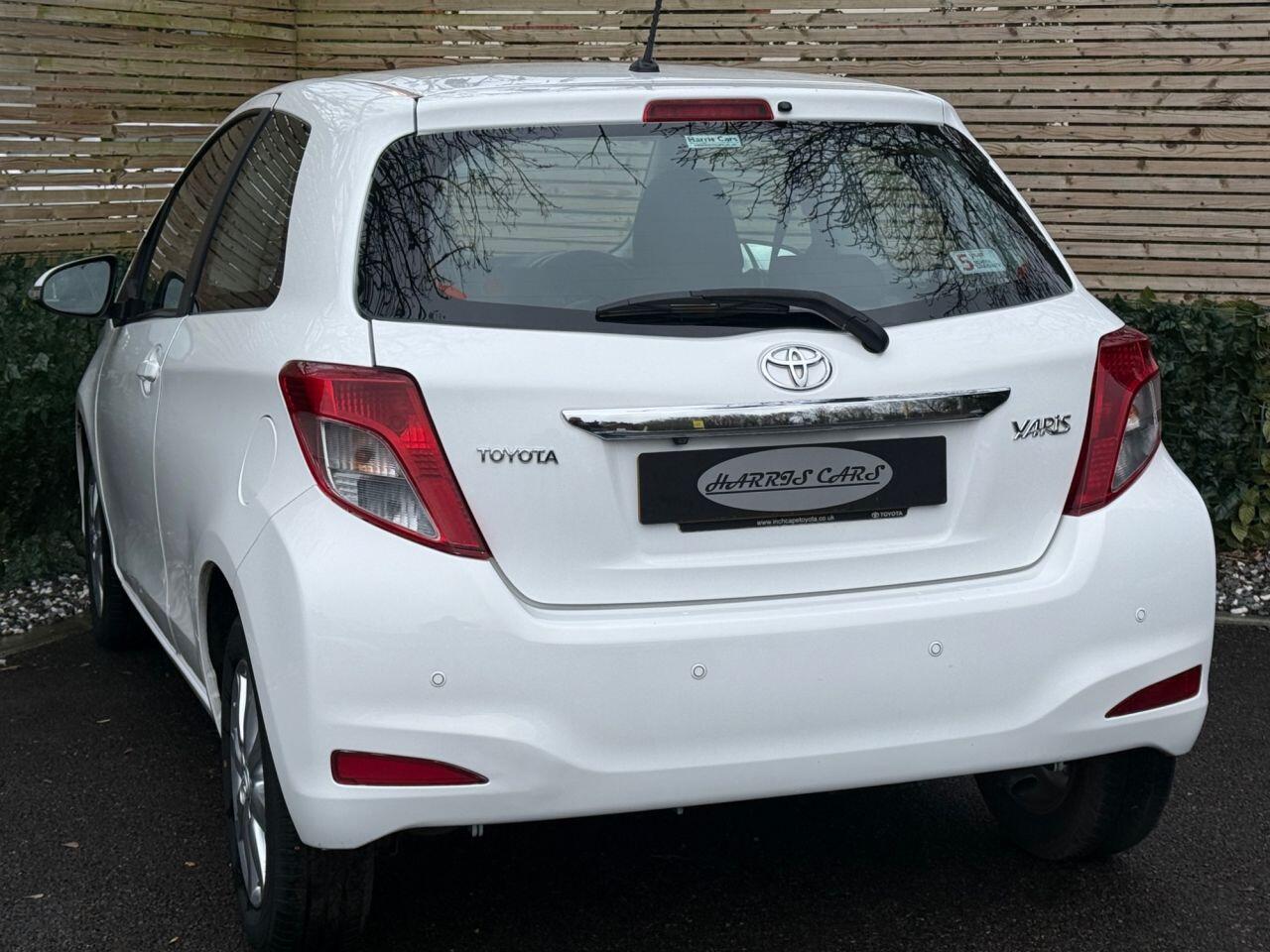 Used Toyota Yaris 2013 for sale - 77883027: Photo 12