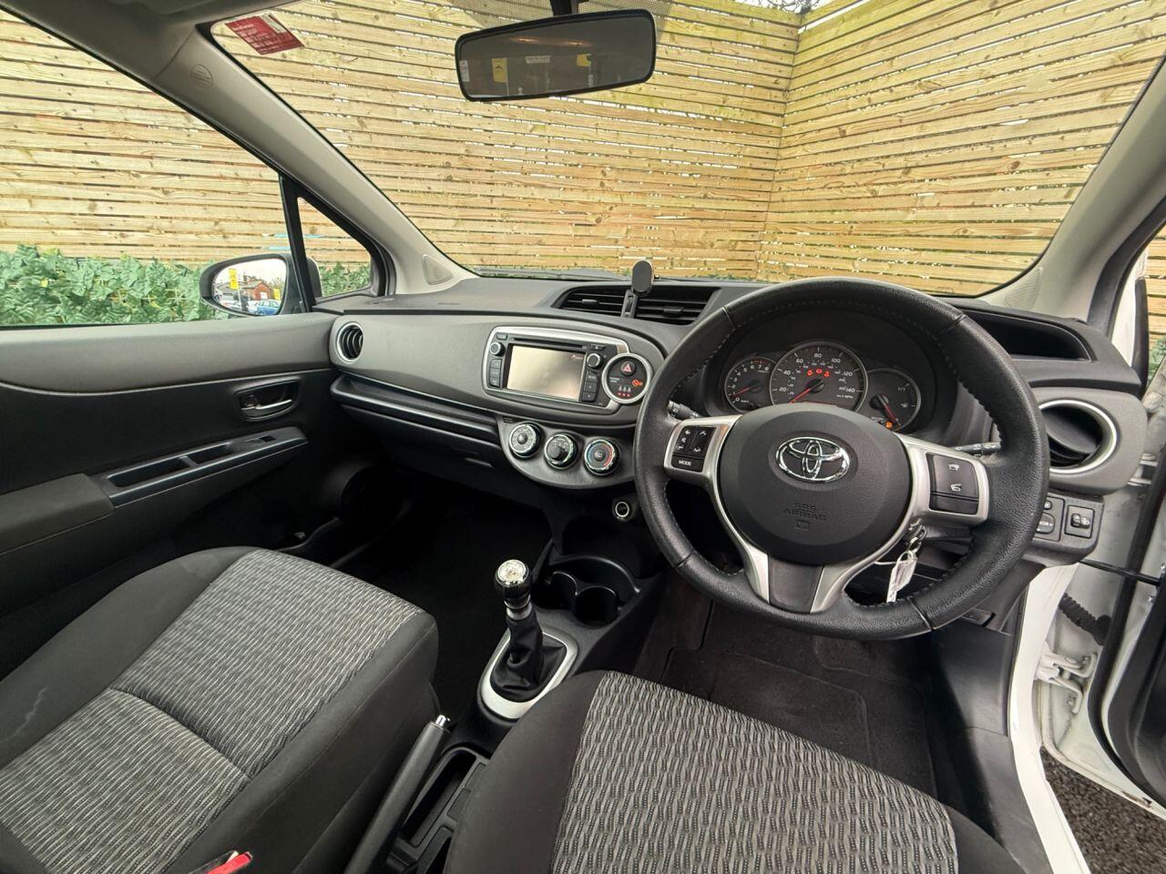 Used Toyota Yaris 2013 for sale - 77883027: Photo 18