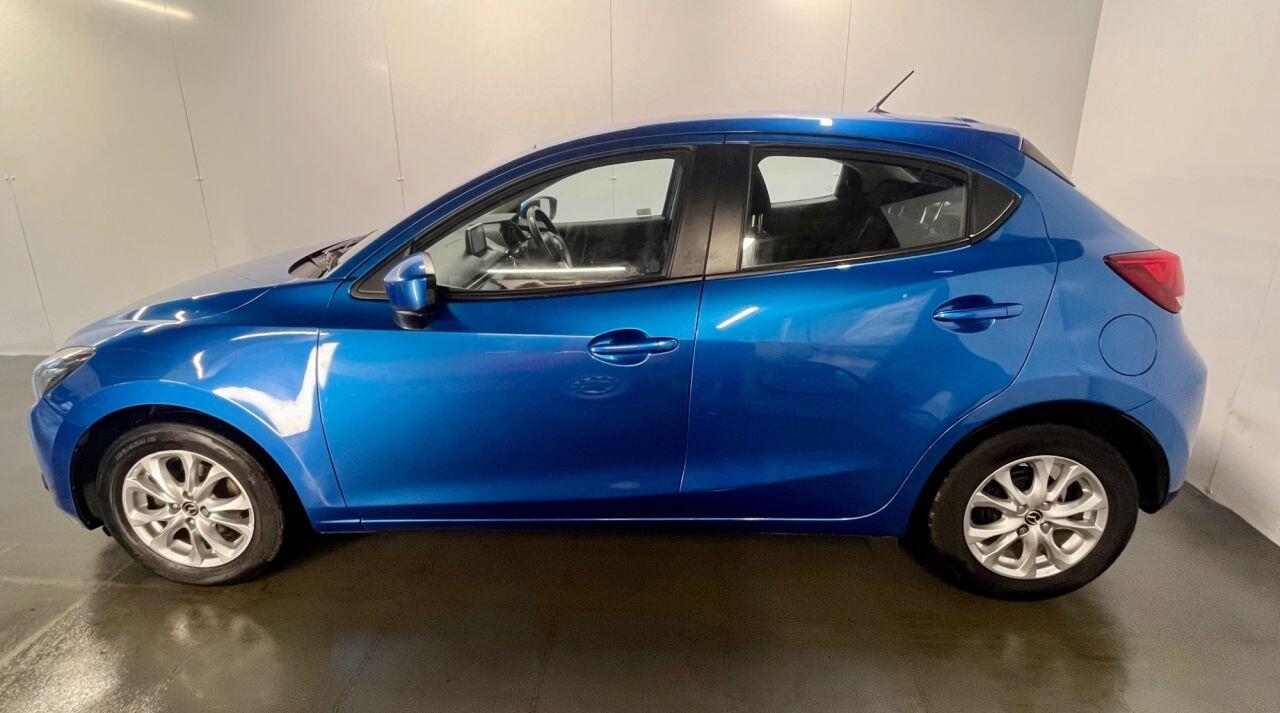 Used Mazda Mazda2 2016 for sale - 77021301: Photo 12