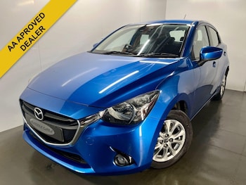 Used Mazda Mazda2 2016 for sale - 77021301: Photo