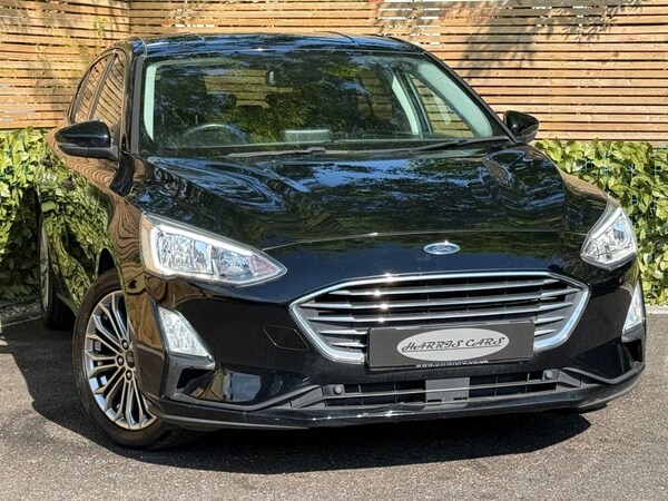 Used Ford Focus 2018 for sale - 74618848: Photo 2