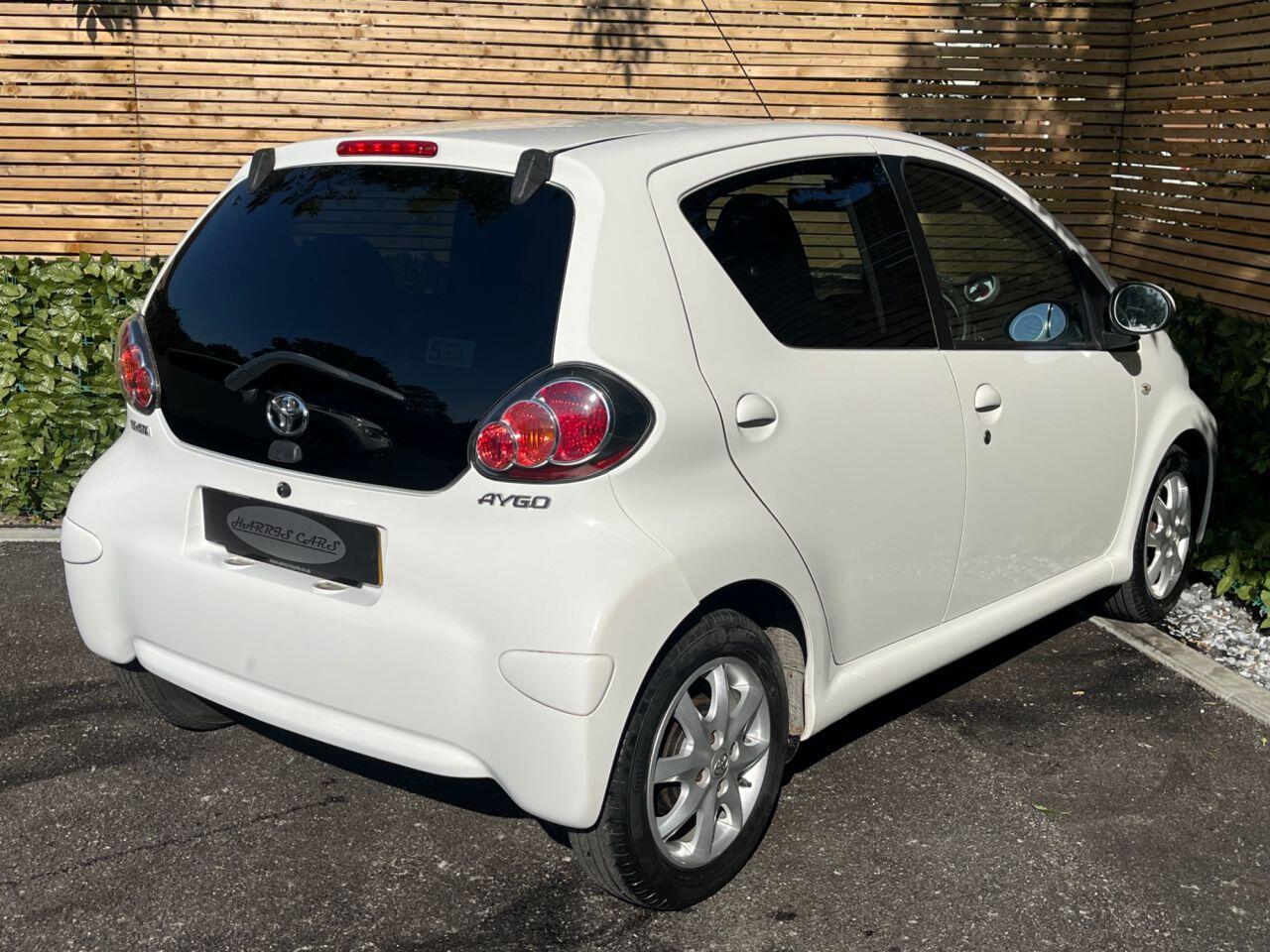 Used Toyota AYGO 2013 for sale - 76995986: Photo 10