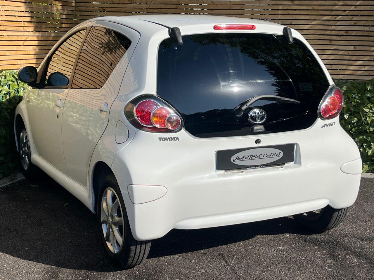 Used Toyota AYGO 2013 for sale - 76995986: Photo 12