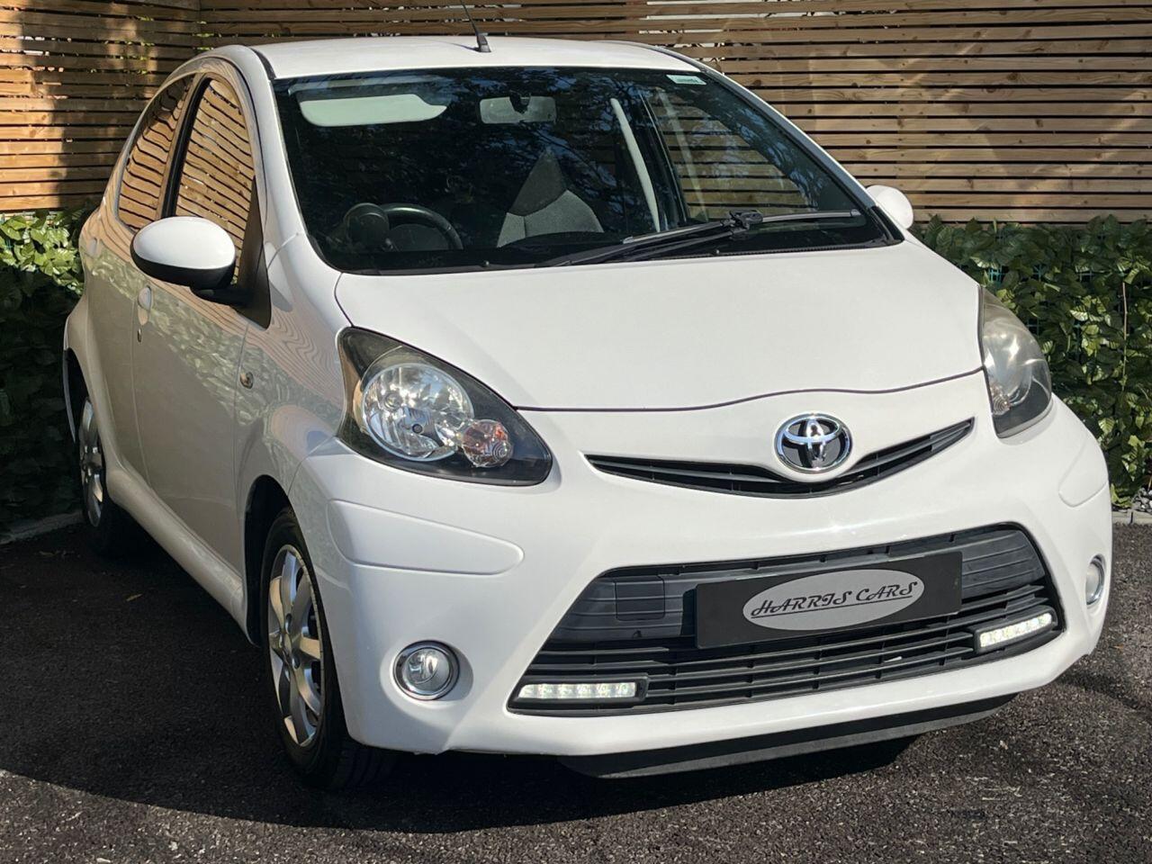 Used Toyota AYGO 2013 for sale - 76995986: Photo 4