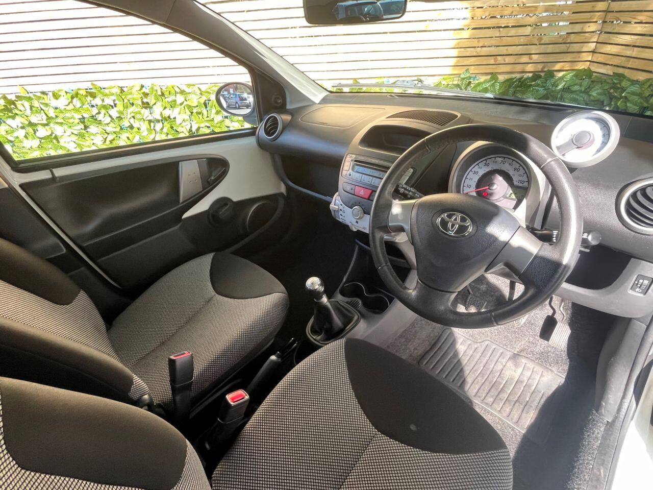 Used Toyota AYGO 2013 for sale - 76397901: Photo 16