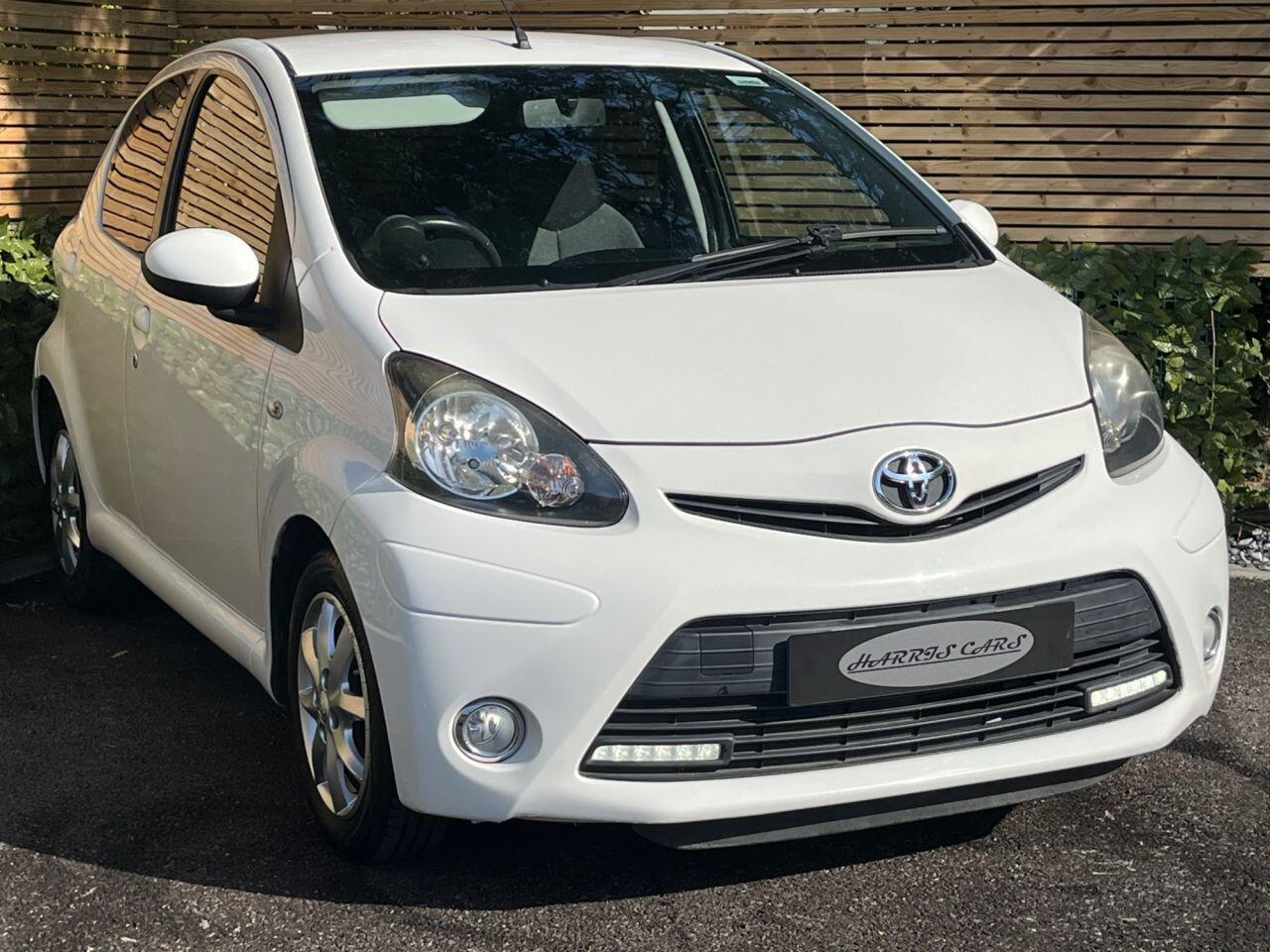 Used Toyota AYGO 2013 for sale - 76397901: Photo 3