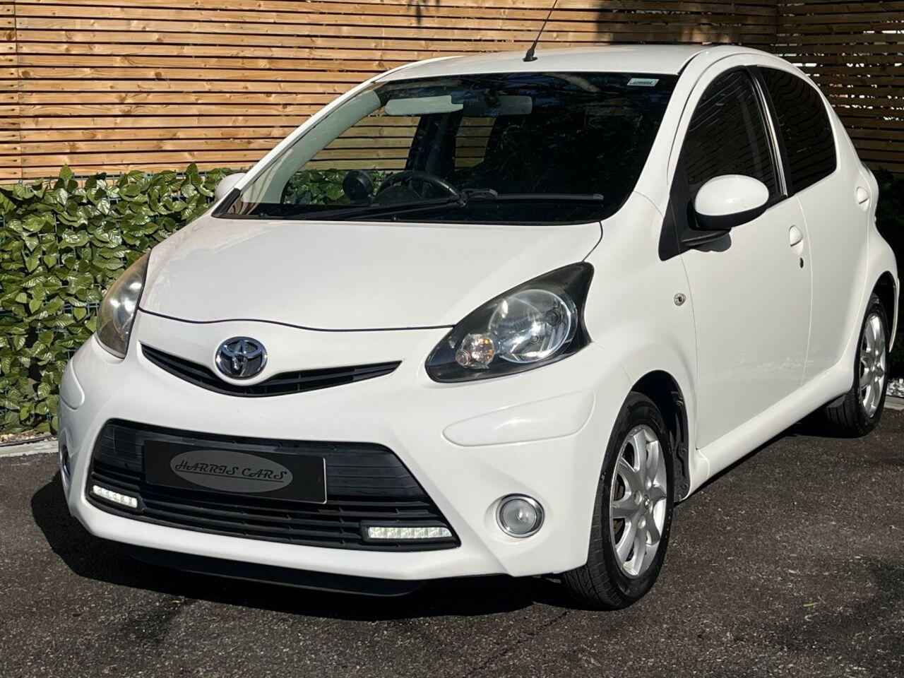Used Toyota AYGO 2013 for sale - 76397901: Photo 6