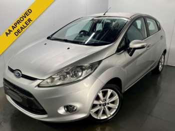 2010 (60) - 1.25 Zetec Hatchback 5dr Petrol Manual (129 g/km, 81 bhp) 12 MONTHS AA, FRE