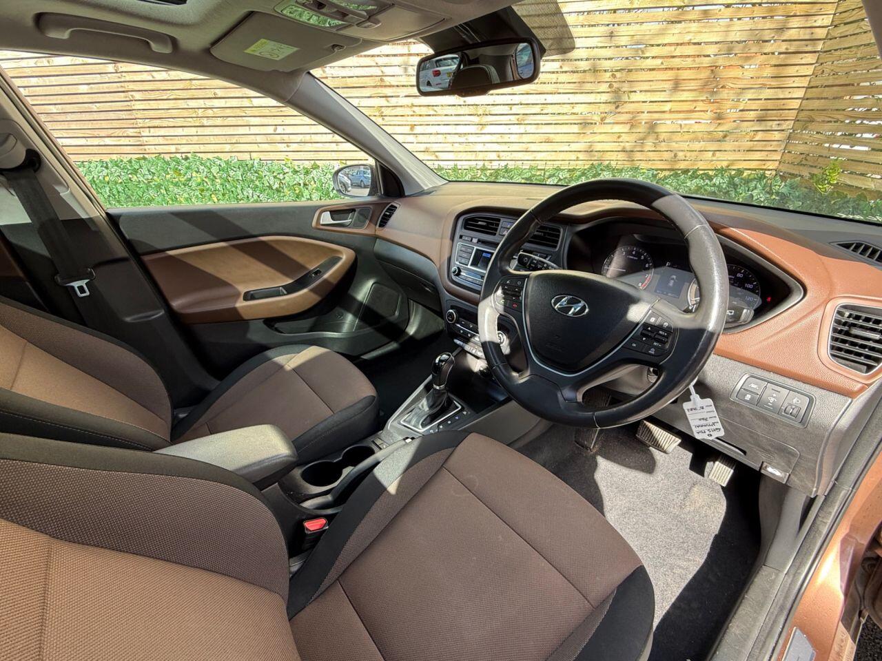 Used Hyundai i20 2015 for sale - 78072425: Photo 14