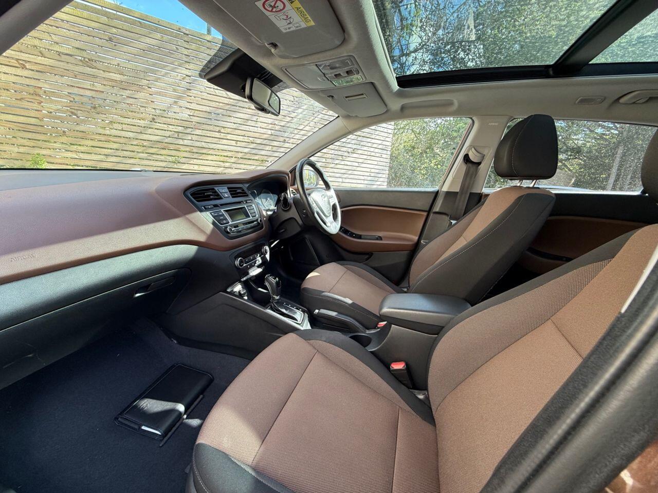 Used Hyundai i20 2015 for sale - 78072425: Photo 18