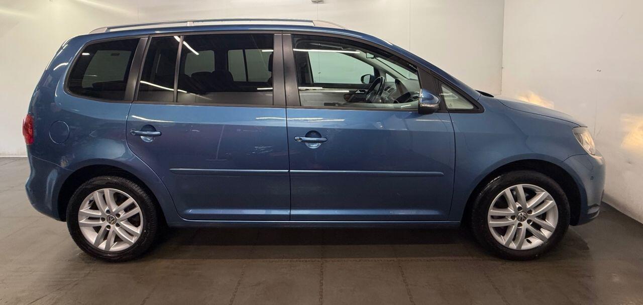 Used Volkswagen Touran 2014 for sale - 76424907: Photo 10