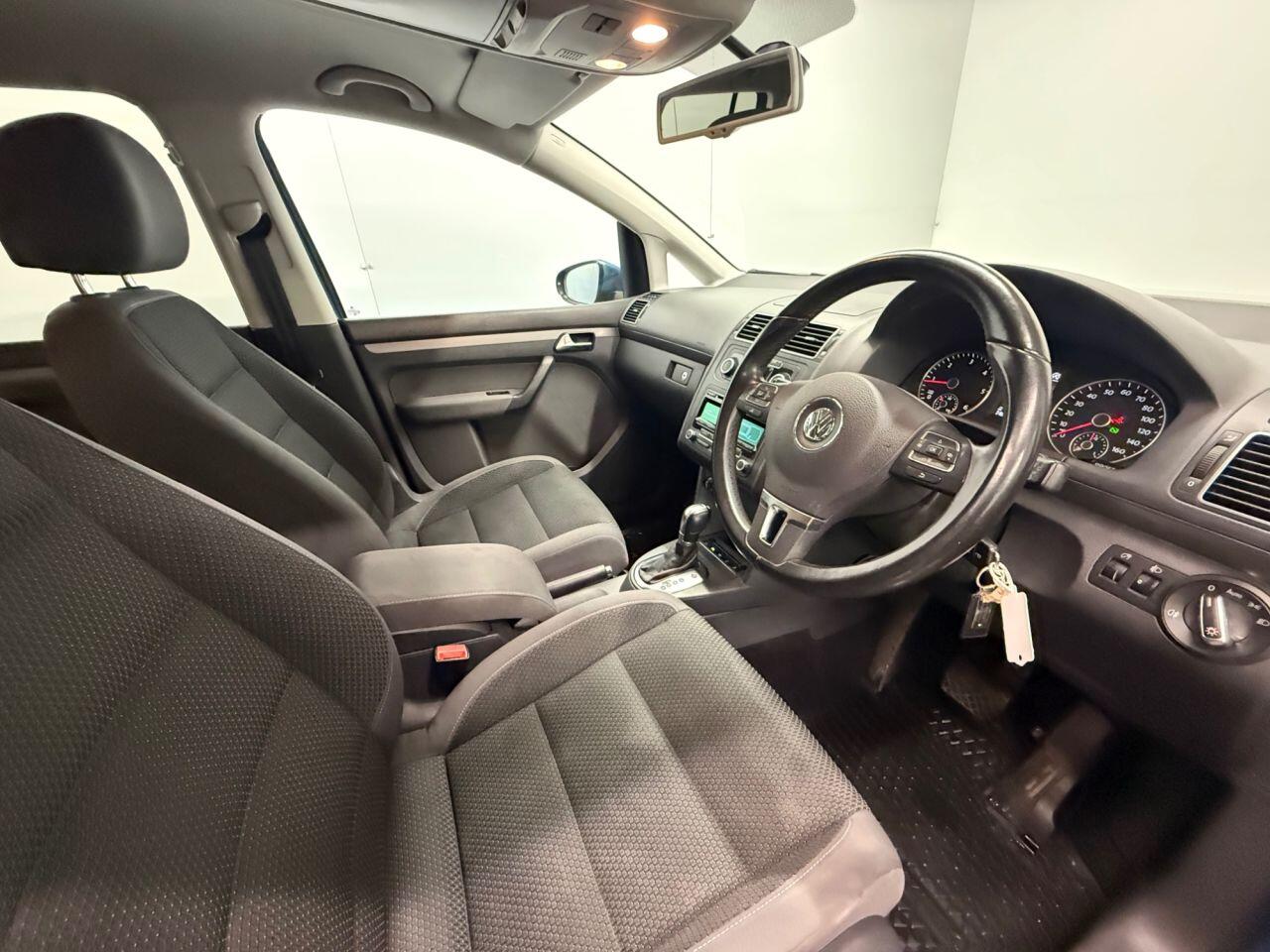 Used Volkswagen Touran 2014 for sale - 76424907: Photo 14