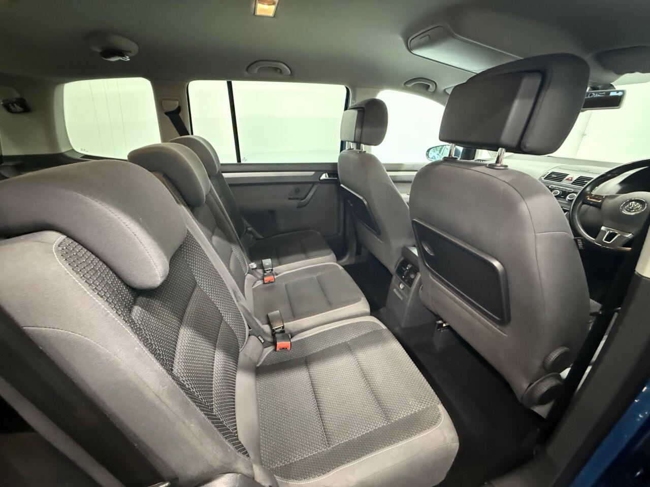 Used Volkswagen Touran 2014 for sale - 76424907: Photo 17