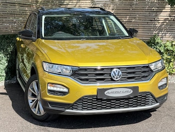 Used Volkswagen T-Roc 2018 for sale - 78999568: Photo