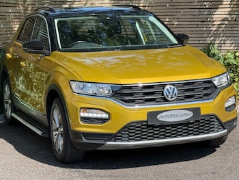 Used Volkswagen T-Roc 2018 for sale - 78999568: Photo