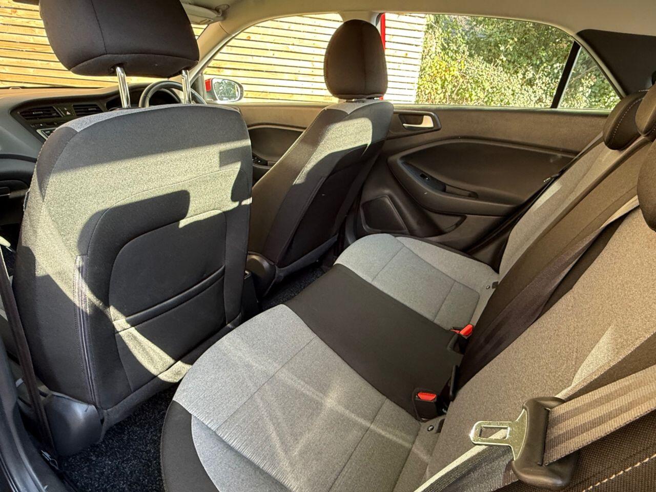 Used Hyundai i20 2017 for sale - 77574050: Photo 16