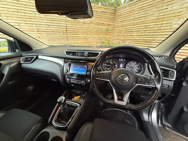 Used Nissan Qashqai 2017 for sale - 75431655: Photo 17