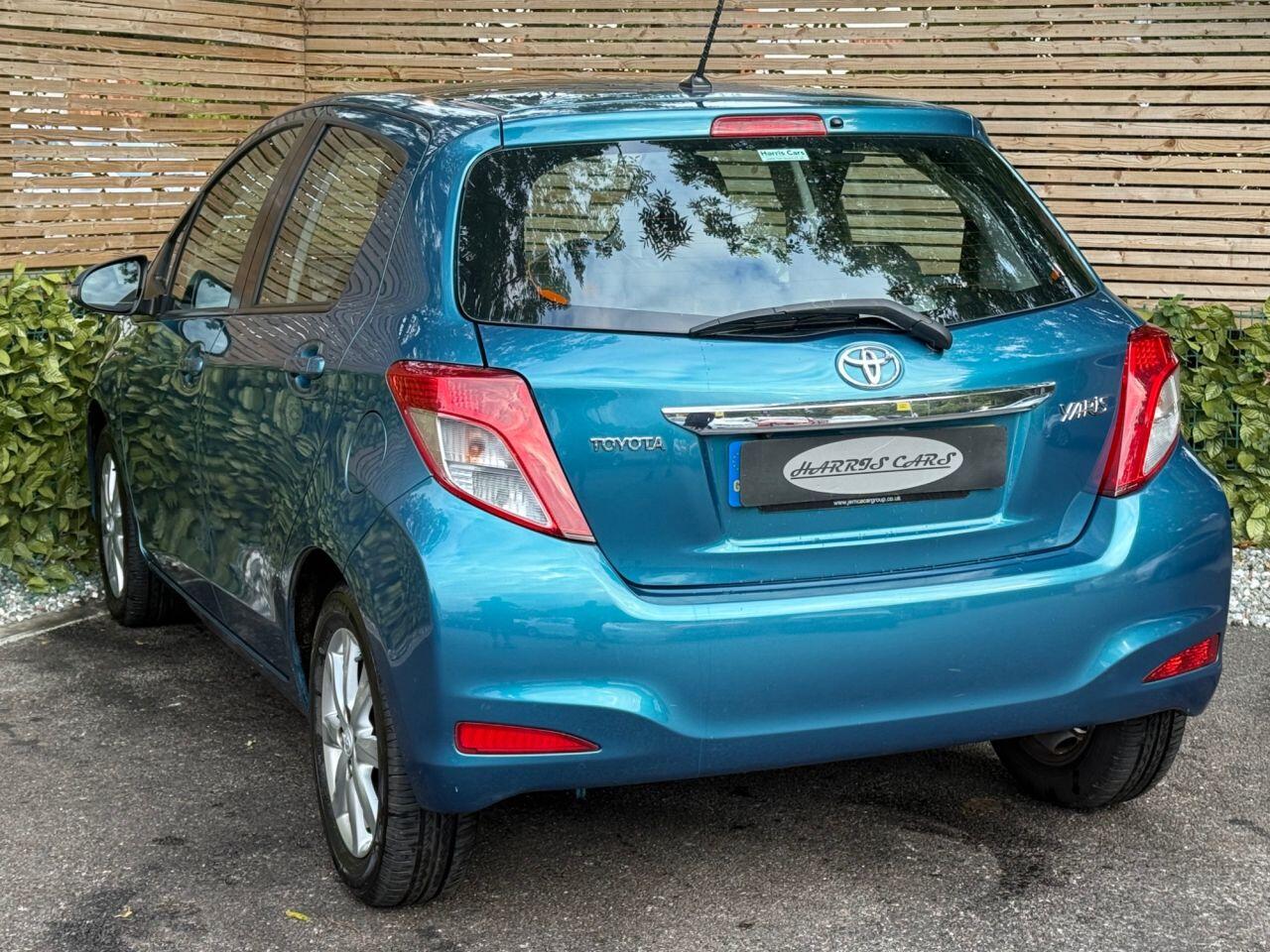 Used Toyota Yaris 2012 for sale - 76306916: Photo 14