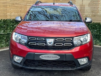 Used Dacia Sandero Stepway 2018 for sale - 79280021: Photo