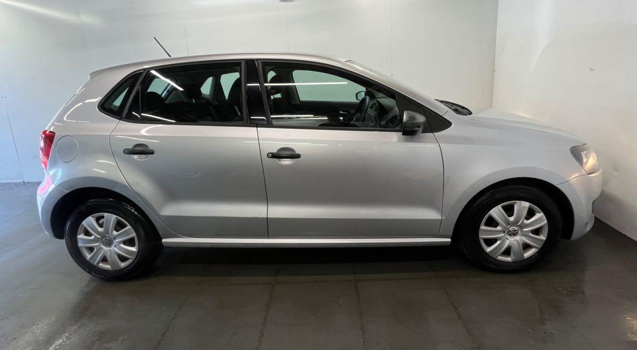 Used Volkswagen Polo 2012 for sale - 76307374: Photo 8